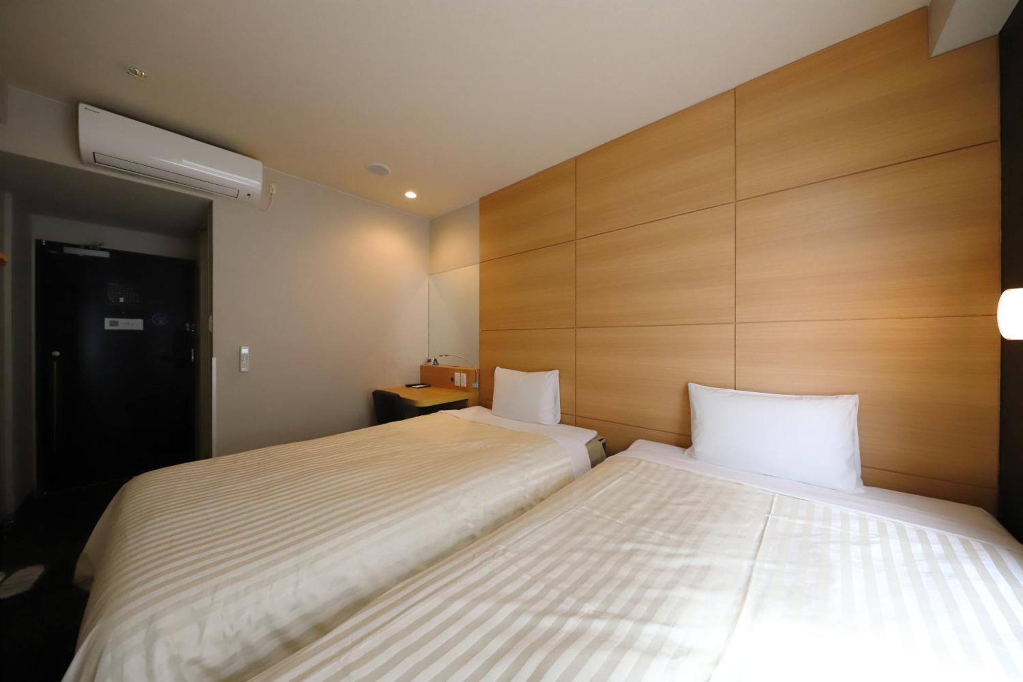 Smile Hotel Kyoto Karasuma Gojo Екстер'єр фото